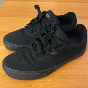 Vans black shoes size US 10.5 men good condition